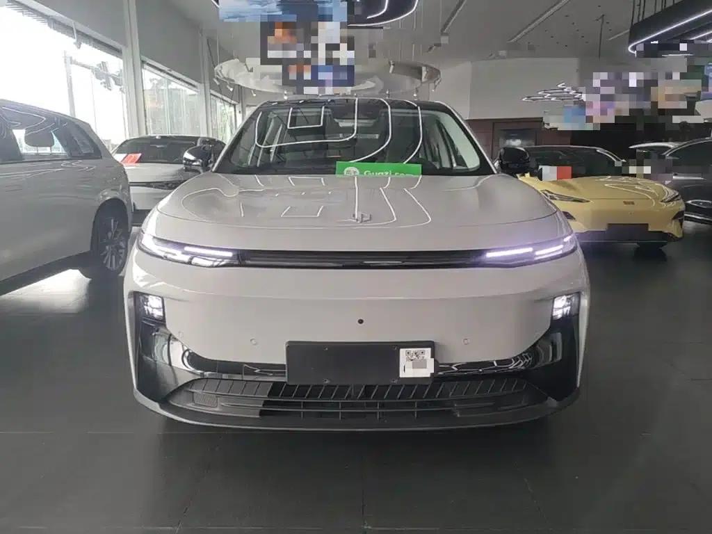 Leapmotor B10 2025 Model 510 Enjoy Edition — миниатюра 3