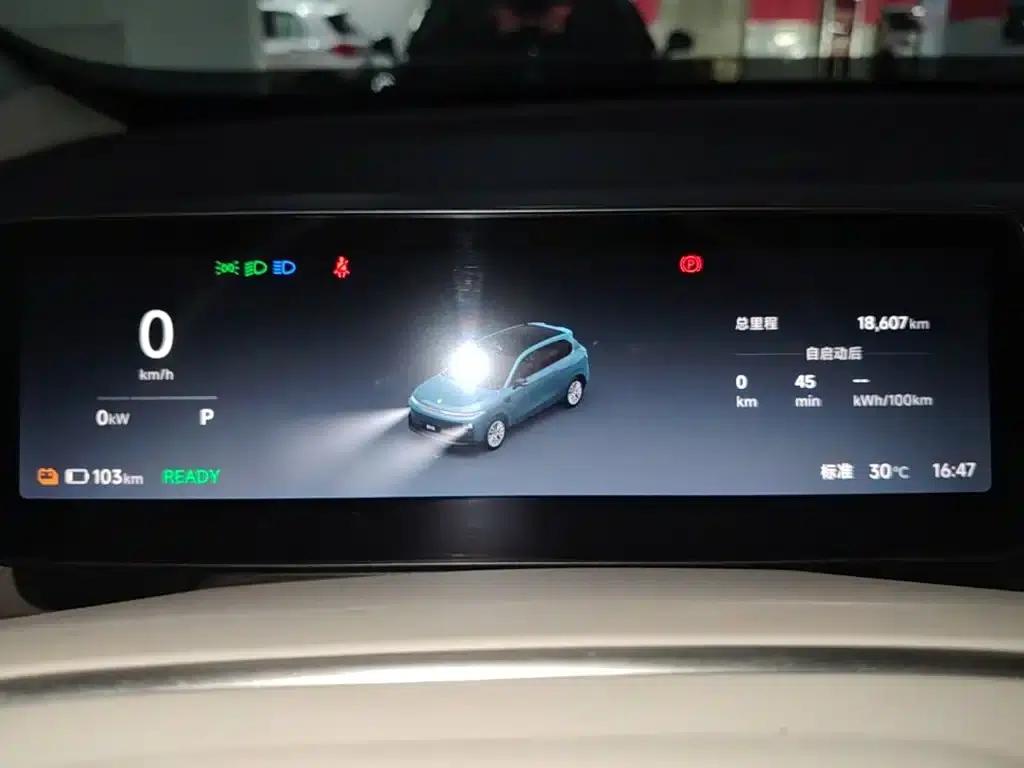 Leapmotor B10 2025 Model 510 Enjoy Edition — миниатюра 12