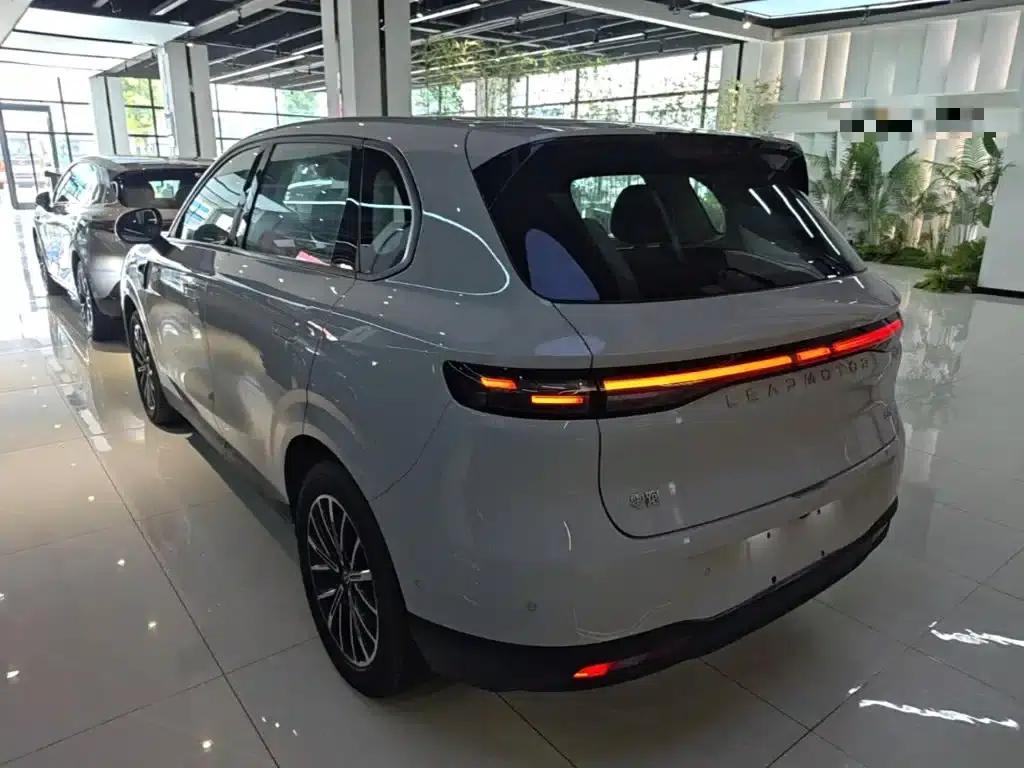 Leapmotor B10 2025 Model 510 Enjoy Edition — миниатюра 5