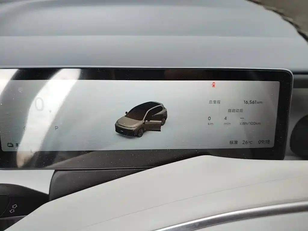 Leapmotor B10 2025 Model 510 Enjoy Edition — миниатюра 12