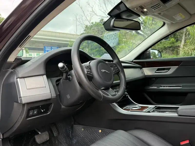 2018 Jaguar XFL 3.0 SC 340PS Luxury Edition — миниатюра 14