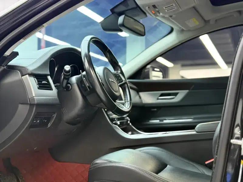2019 Jaguar XFL 2.0T 200PS Two-Wheel Drive Elite Edition — миниатюра 7