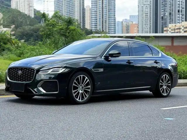 Jaguar XFL 2023 2.0T P250 2WD Luxury Edition