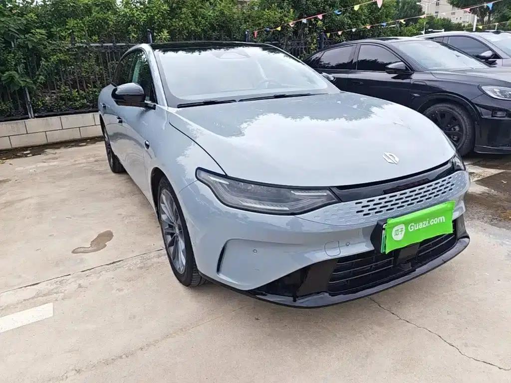 Leapmotor C01 2024 Range Extended 316 Premium Edition — миниатюра 4