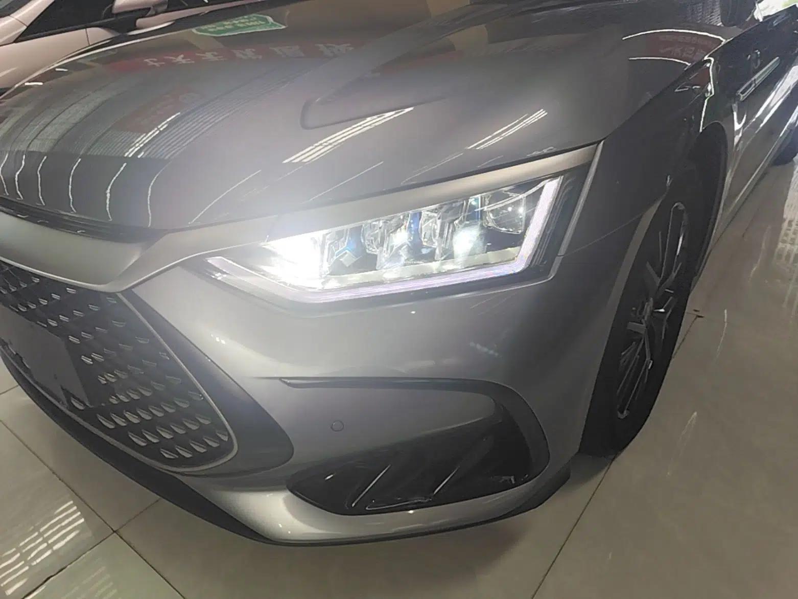 BYD Han 2023 DM-i Champion Edition 121KM Prestige Model — миниатюра 8