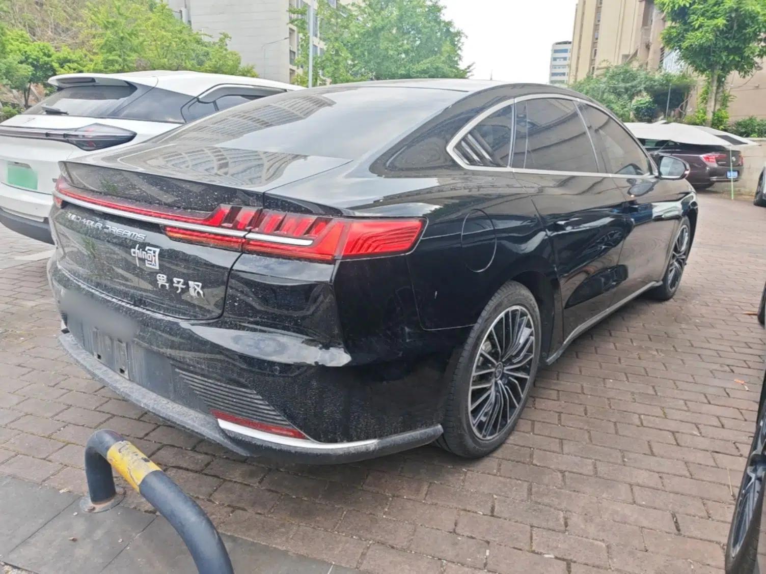 BYD Han 2020 EV Long-Range Luxury Model — миниатюра 6