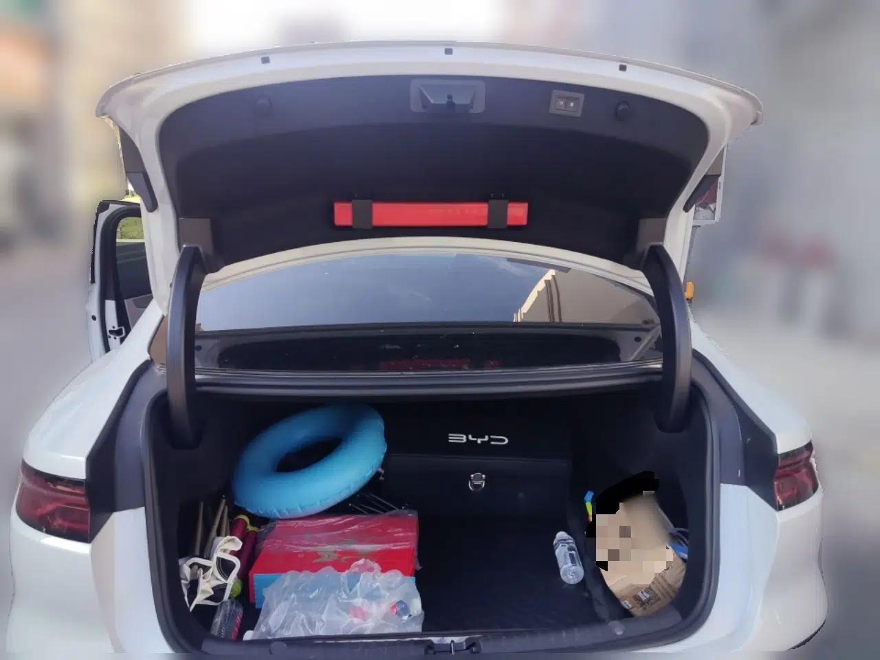 BYD Han 2025 DM-i Smart Drive 125KM Comfort Edition — миниатюра 16