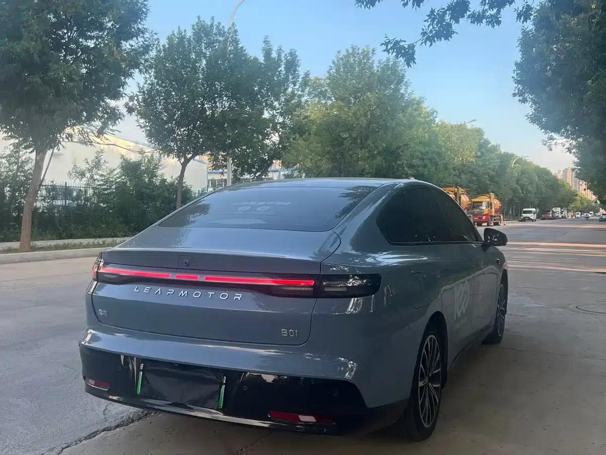 Leapmotor B01 2025 Model 550 LiDAR Edition — миниатюра 5