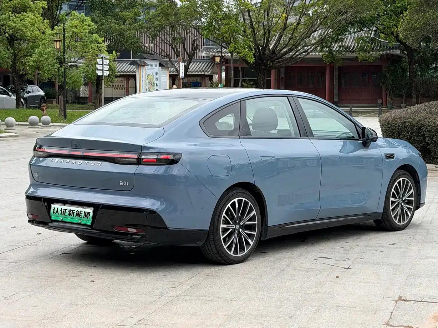 Leapmotor B01 2025 Model 550 LiDAR Edition — миниатюра 17