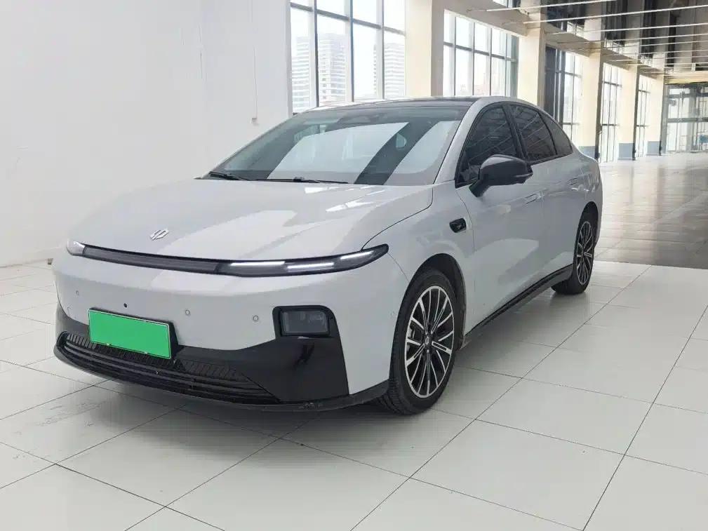 Leapmotor B01 2025 650 Enjoy Edition — миниатюра 2