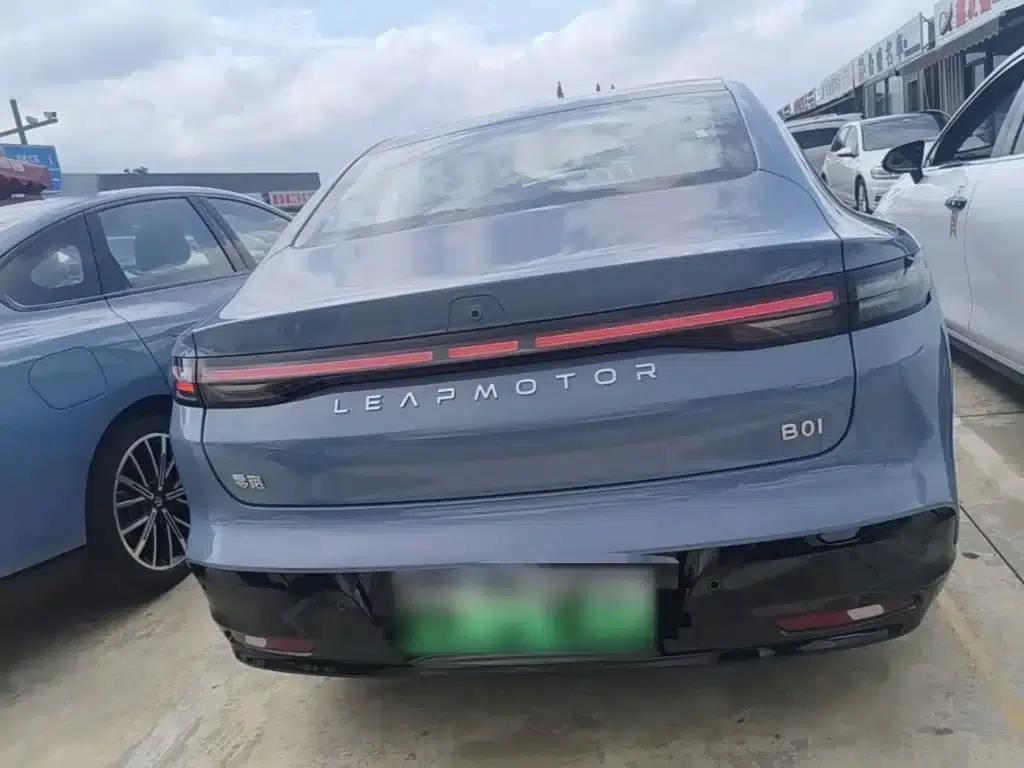 Leapmotor B01 2025 Model 550 LiDAR Edition — миниатюра 6