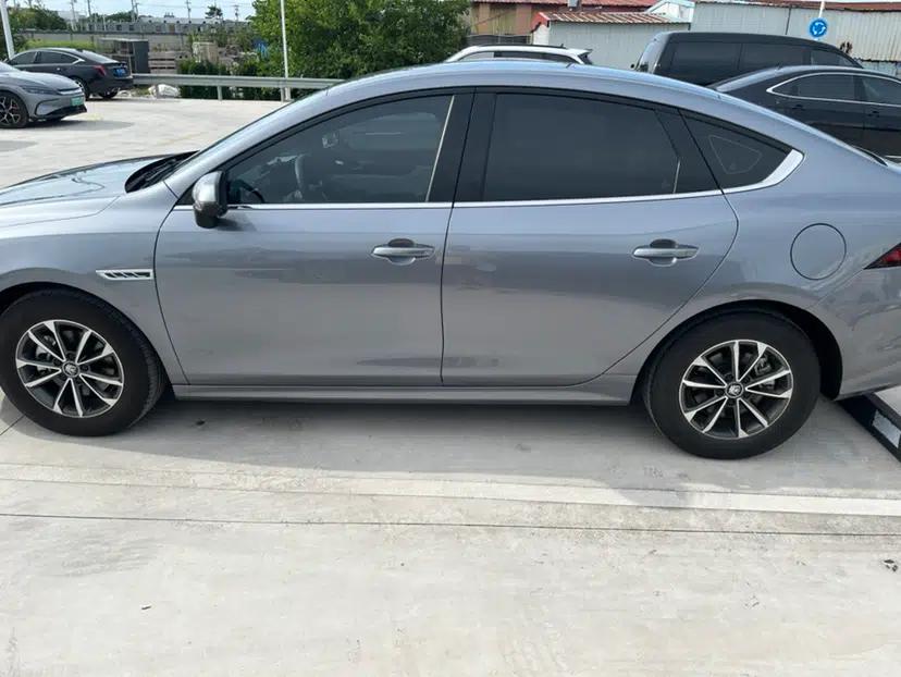 BYD Qin PLUS 2024 HONOR Edition DM-i 55KM Leading Model — миниатюра 13