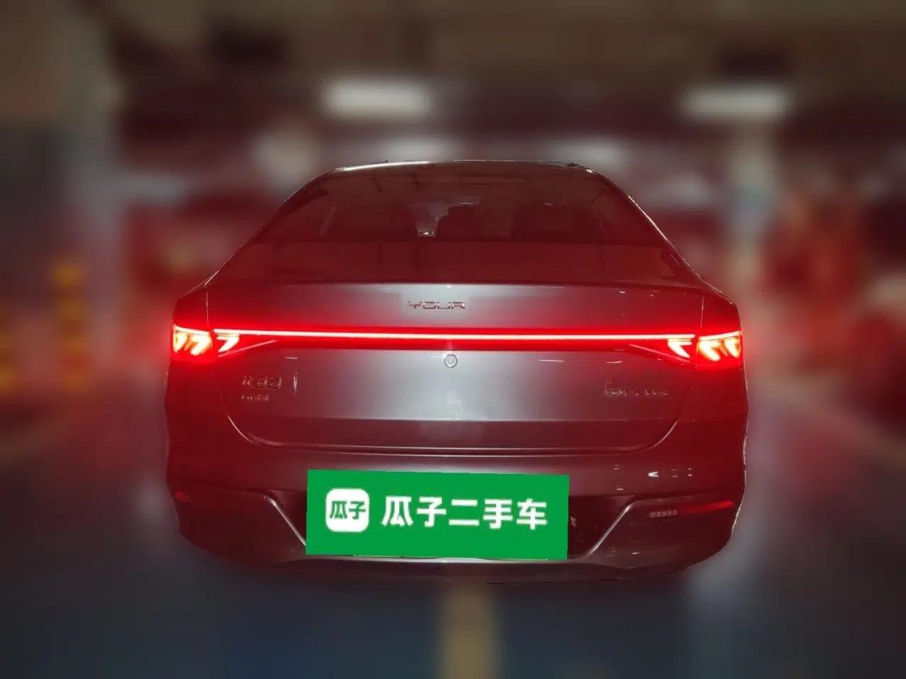 BYD Qin PLUS 2024 HONOR Edition DM-i 55KM Leading Model — миниатюра 5