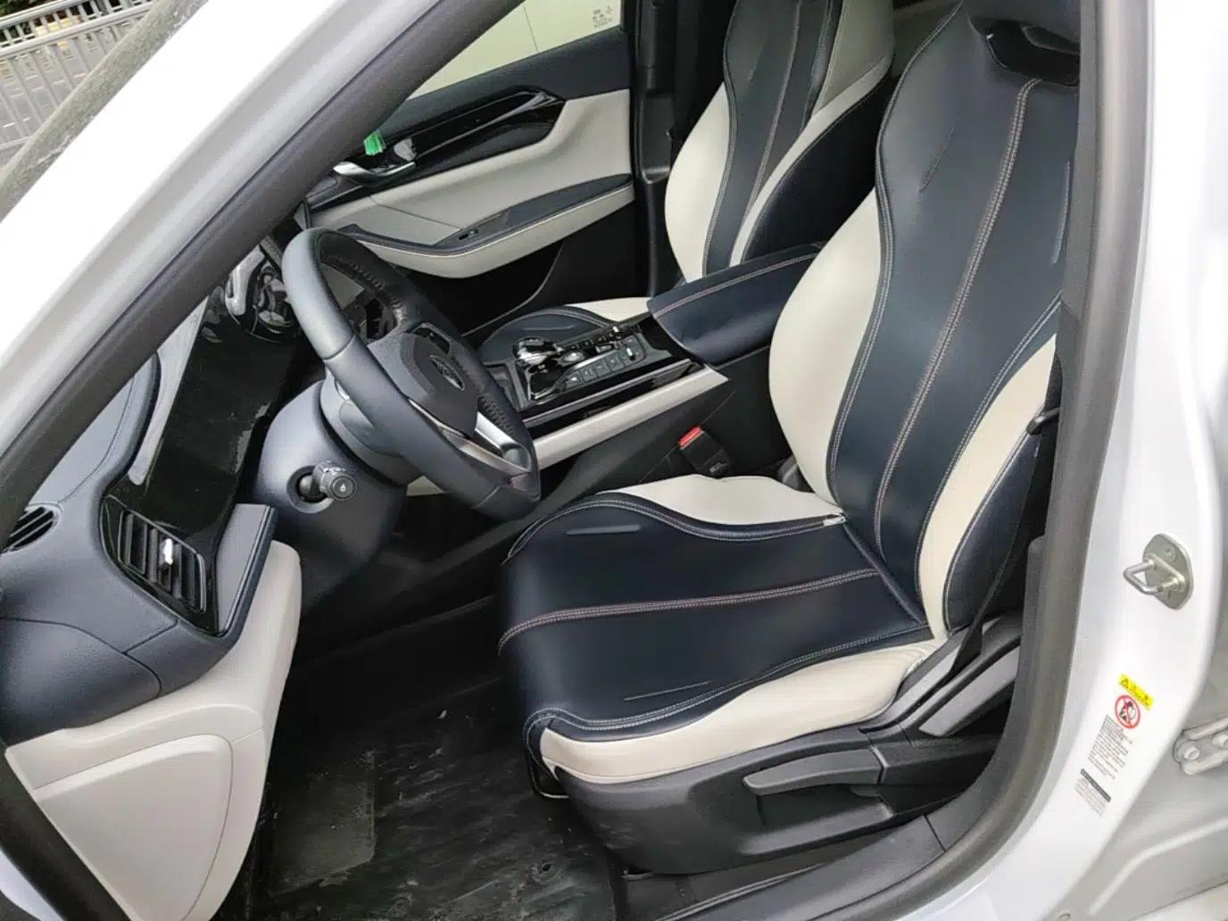 BYD Qin PLUS 2021 DM-i 55KM Prestige Model — миниатюра 17