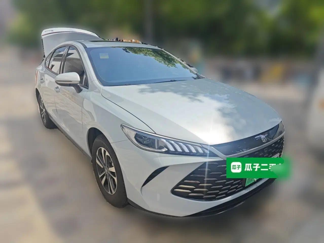 BYD Qin PLUS 2026 DM-i 210KM Progressive Model — миниатюра 3