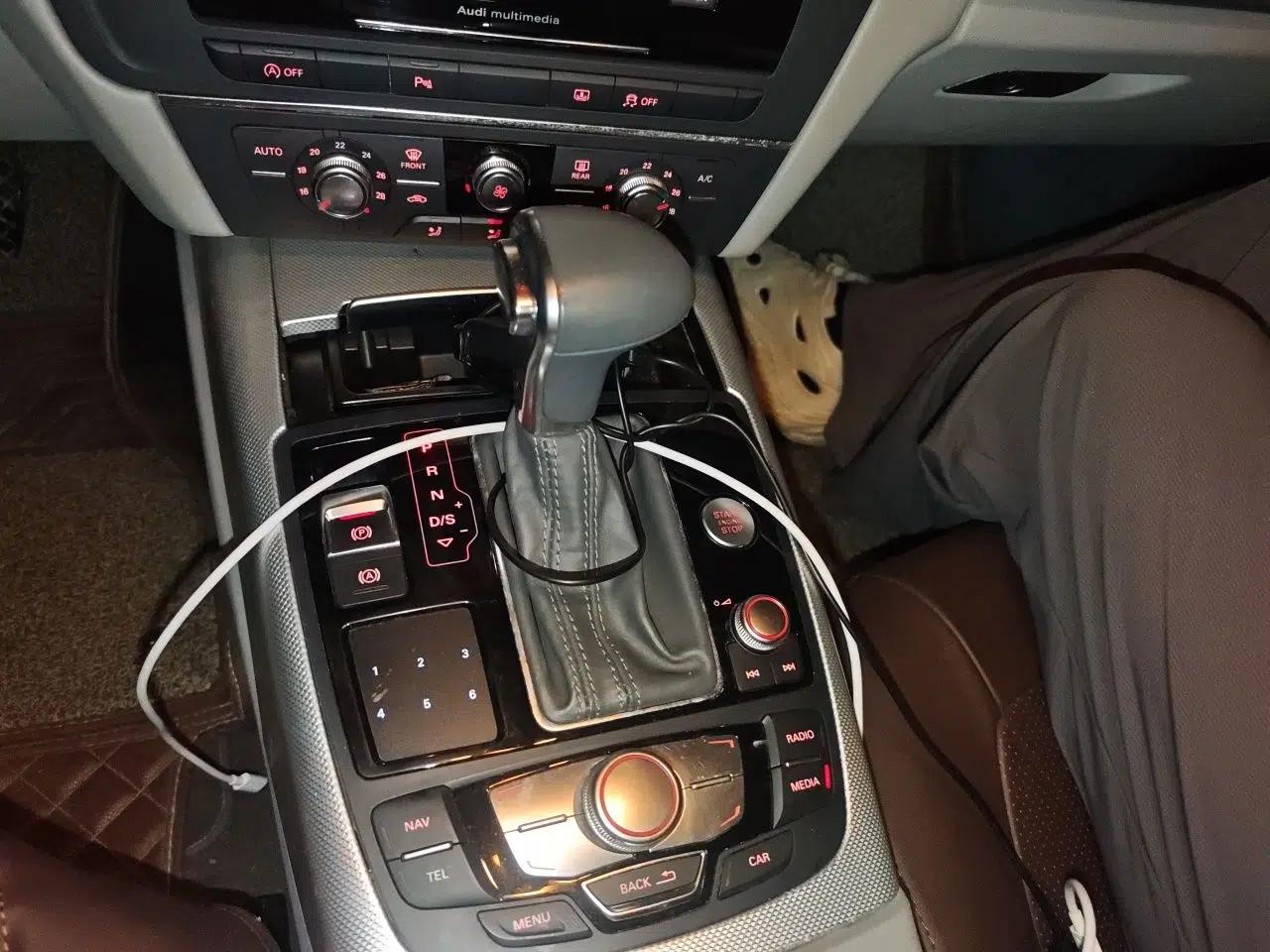 Audi A6L 2015 TFSI Millionth Anniversary Intelligent Model — миниатюра 14