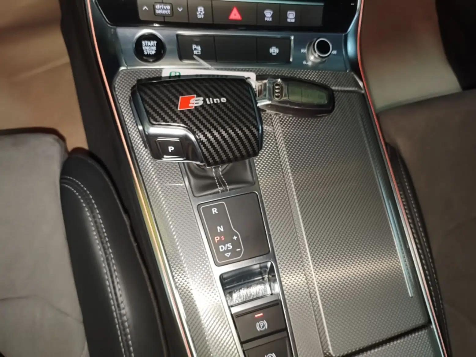 Audi A6L 2022 40 TFSI Luxury Dynamic Model — миниатюра 16