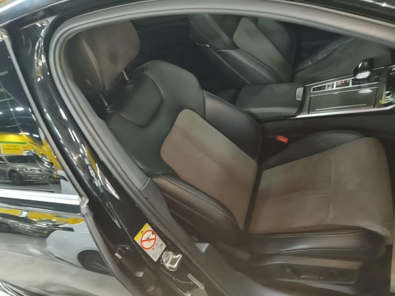 Audi A6L 2022 40 TFSI Luxury Dynamic Model — миниатюра 19
