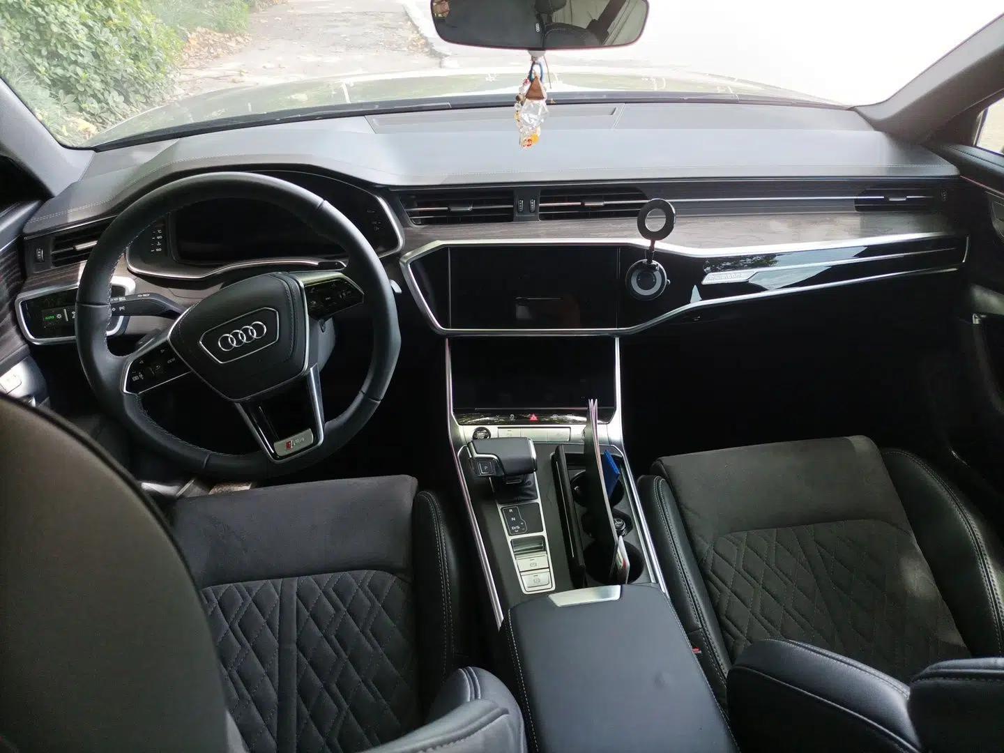 Audi A6L 2023 Revised Edition 45 TFSI quattro Prestige Dynamic Version — миниатюра 9
