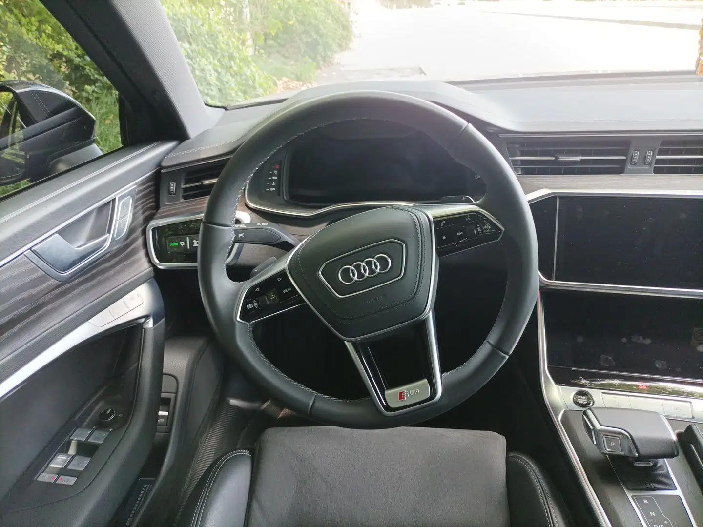 Audi A6L 2023 Revised Edition 45 TFSI quattro Prestige Dynamic Version — миниатюра 10