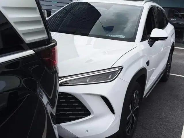 BYD Song L DM-i 2026 Model 200KM Superior Version