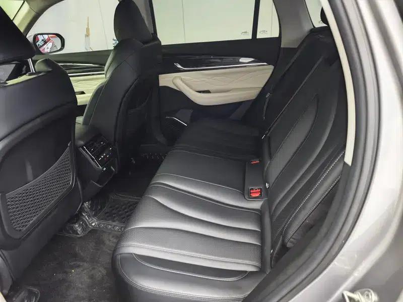Geely Xingyue L 2023 2.0TD High-Power Automatic Two-Wheel Drive Flagship Edition — миниатюра 17