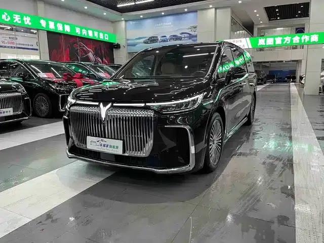 Voyah Dreamer 2025 PHEV AWD Flagship Kunpeng Edition