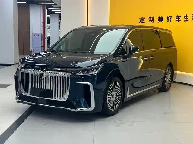 Voyah Dreamer 2025 PHEV AWD Flagship Kunpeng Edition
