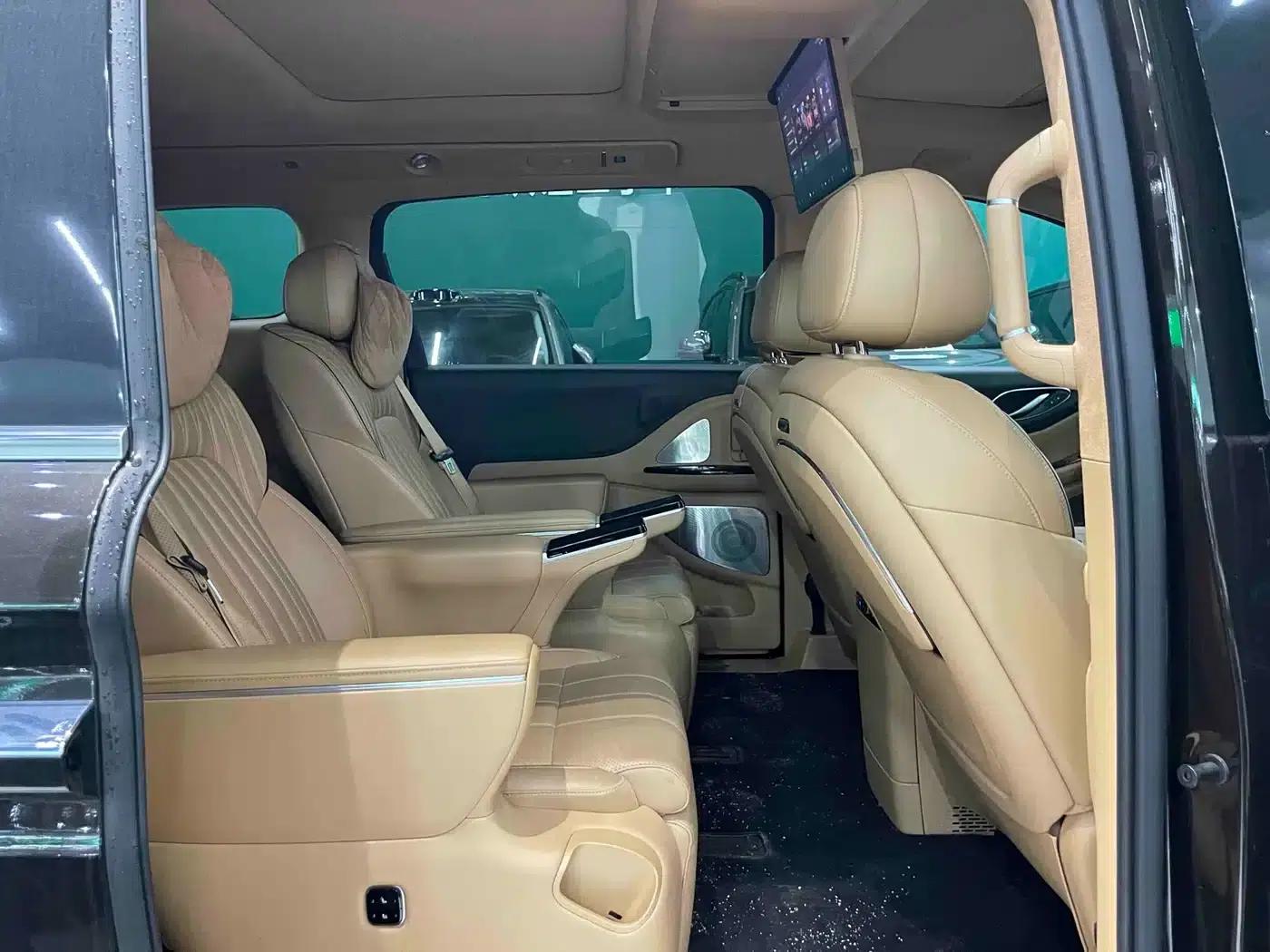 Voyah Dreamer 2025 PHEV AWD Flagship Kunpeng Edition — миниатюра 11