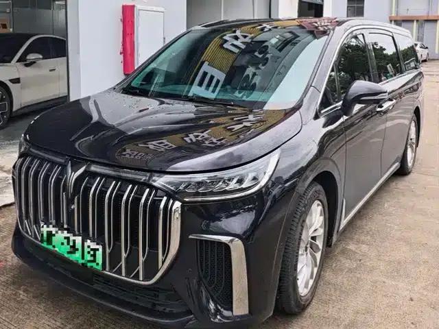 Voyah Dreamer 2024 PHEV Extended Range Premium Edition