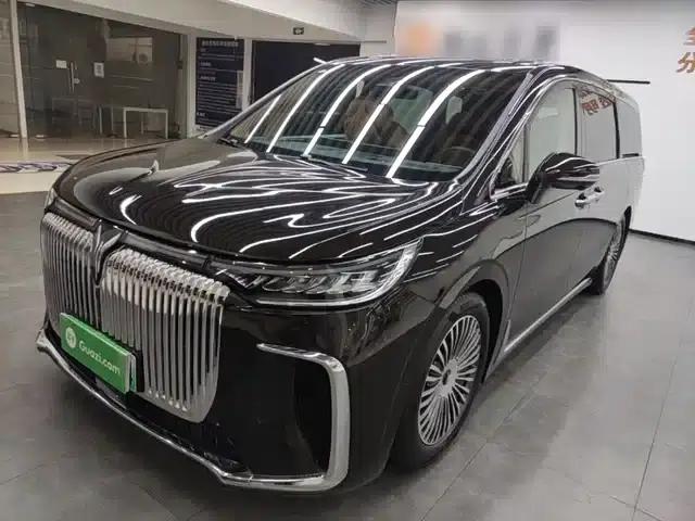 Voyah Dreamer 2025 PHEV AWD Flagship Kunpeng Edition