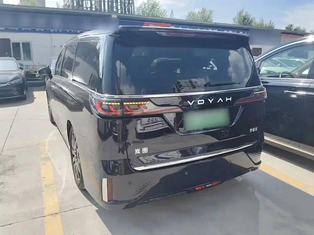 Voyah Dreamer 2025 EV AWD Flagship Kunpeng Edition — миниатюра 5
