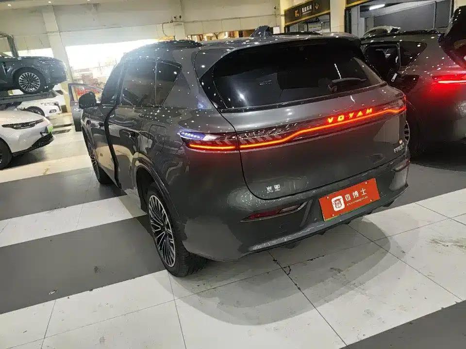 Voyah Free 2025 Free+ 4WD Qiankun Edition — миниатюра 3