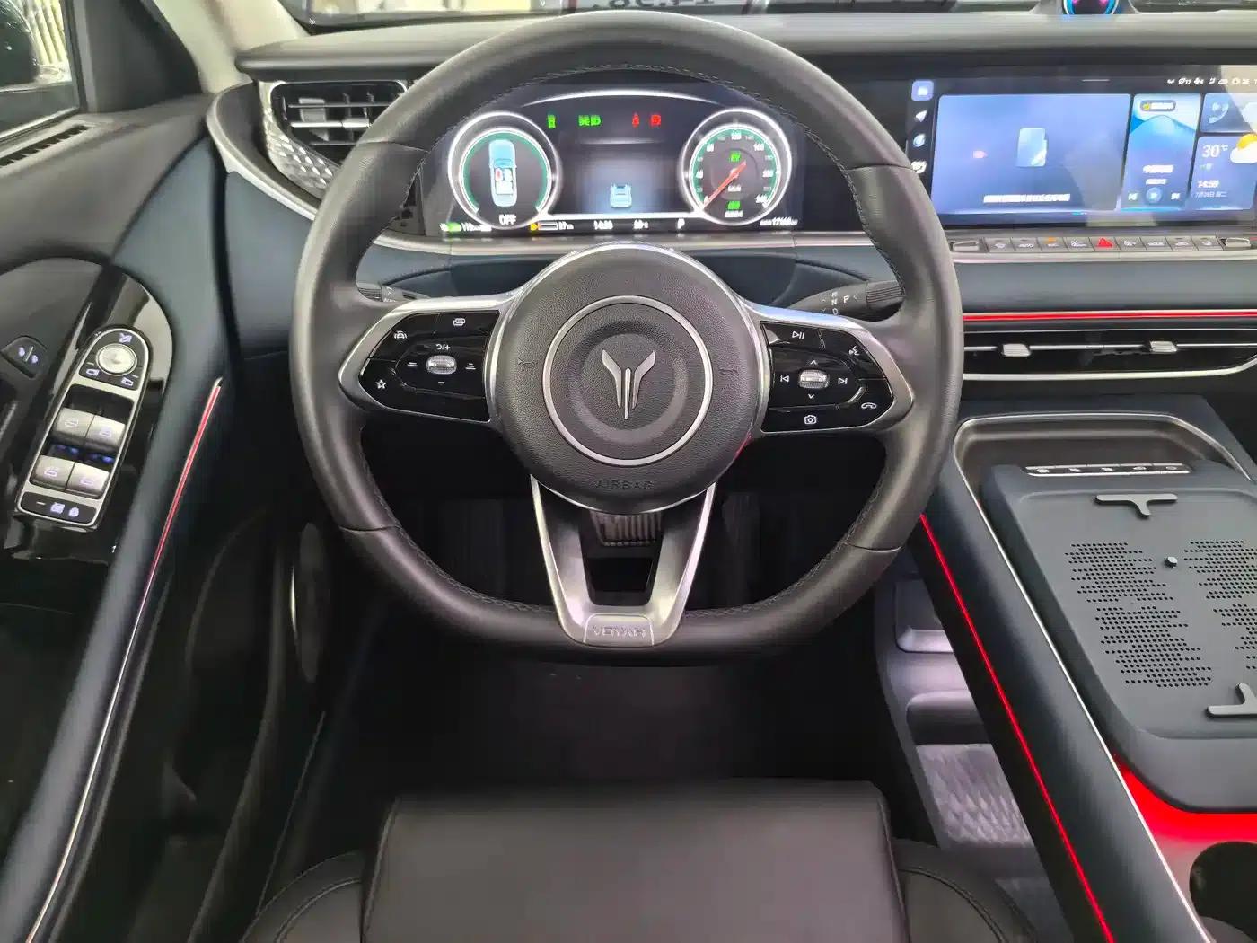 Voyah Free 2024 Model - Extended Range Intelligent Driving Edition — миниатюра 7
