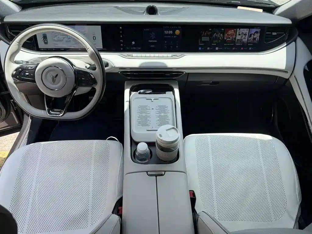 Voyah Free 2025 Model 318 318km Rear-Wheel Drive Touring Edition — миниатюра 9