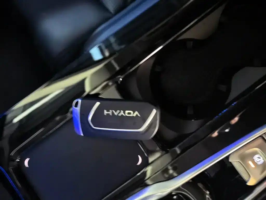 Voyah FREE 2021 AWD Standard Range Extender Exclusive Luxury Package — миниатюра 9