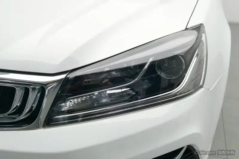 Geely Emgrand 2019 Leading Edition 1.5L Manual Deluxe Model (China VI Emission Standard) — миниатюра 7