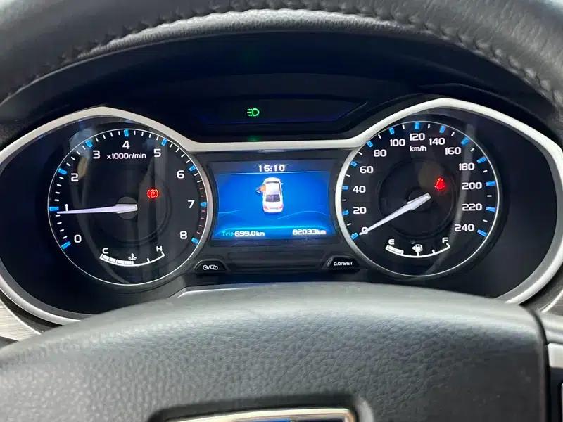 Geely Emgrand 2017 Sedan Million Edition 1.5L Manual Deluxe — миниатюра 15