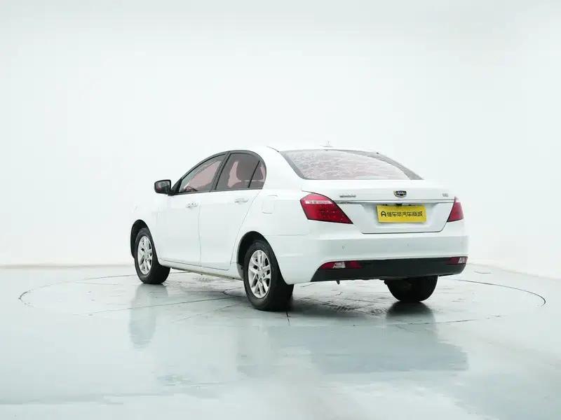 Geely Emgrand 2017 Sedan Million Edition 1.5L Manual Deluxe — миниатюра 5