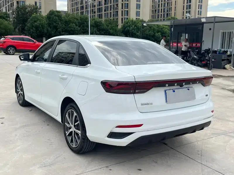 Geely Emgrand 2023 4th Generation Champion Edition 1.5L CVT Premium — миниатюра 4