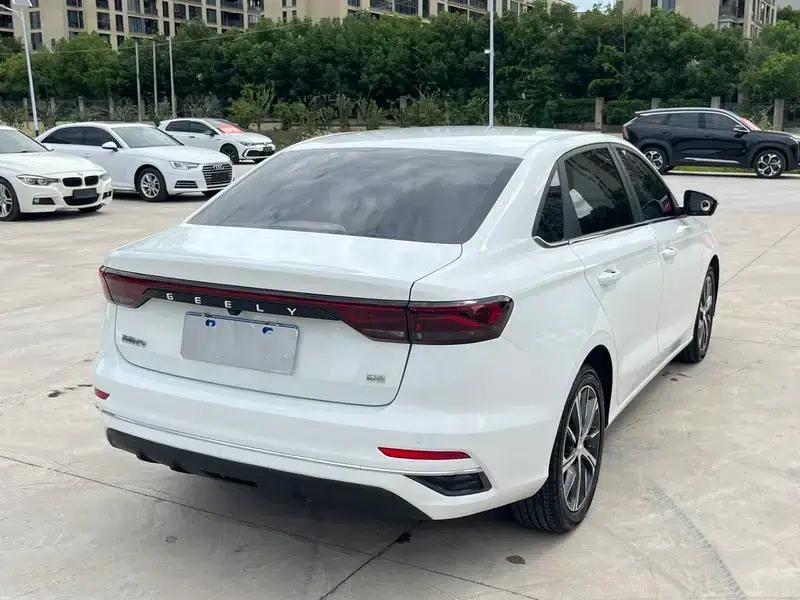 Geely Emgrand 2023 4th Generation Champion Edition 1.5L CVT Premium — миниатюра 6