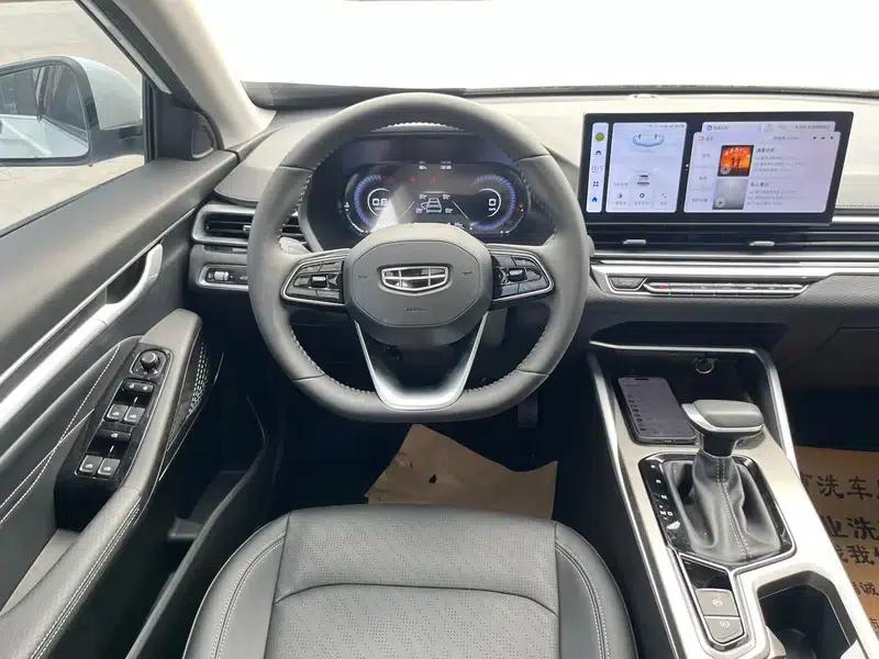 Geely Emgrand 2023 4th Generation Champion Edition 1.5L CVT Premium — миниатюра 9