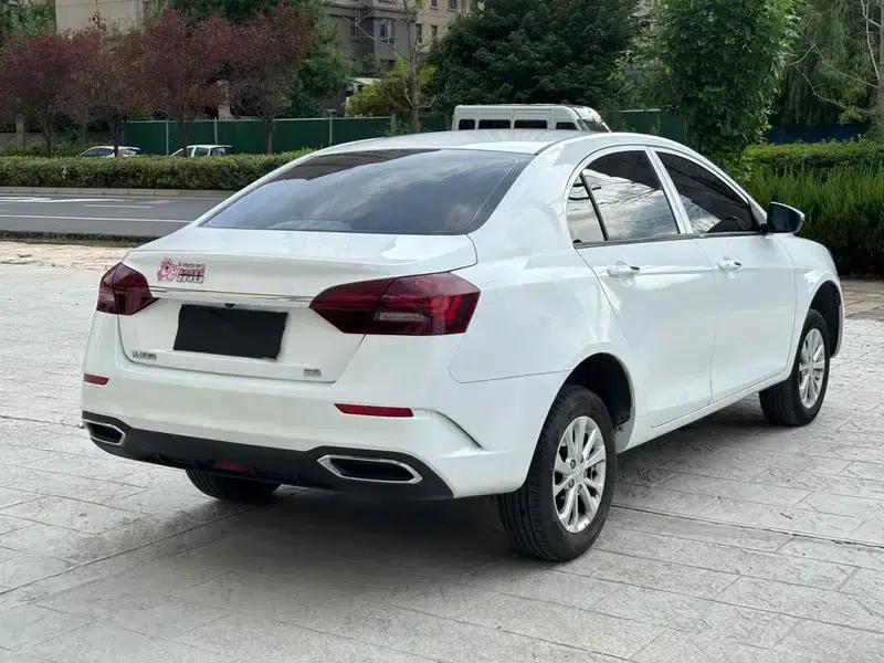 Geely Emgrand 2021 UP 1.5L CVT Comfort Model — миниатюра 7