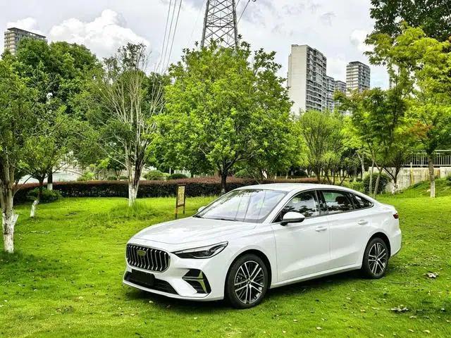 Geely Emgrand 2026 5th Generation 1.5T DCT Flagship Edition