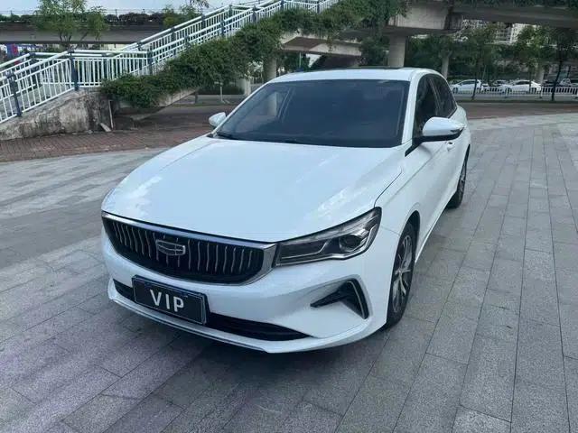 Geely Emgrand 2022 4th Generation 1.5L CVT Luxury Edition