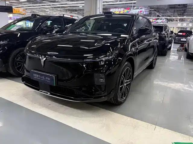 Voyah 2025 Four-Wheel Drive Qiankun Edition