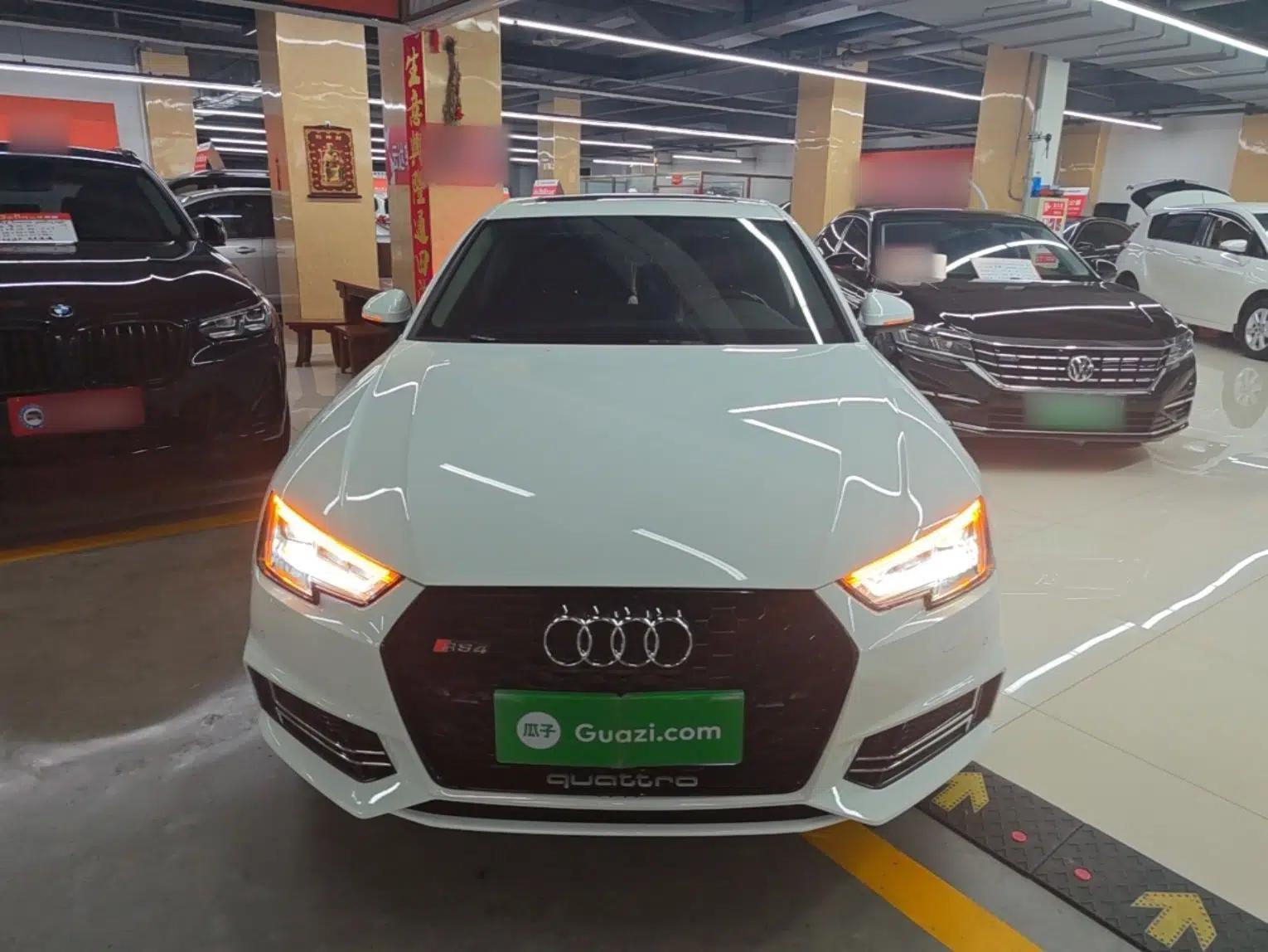 Audi A4L 2018 30th Anniversary Edition 40 TFSI Trendy Model — миниатюра 2