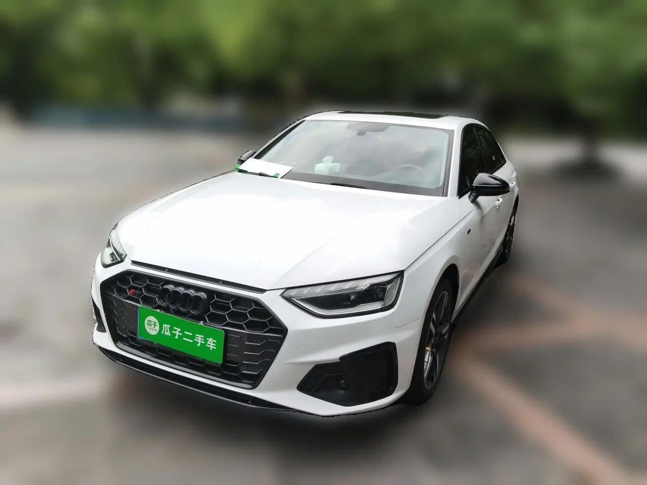 Audi A4L 2020 40 TFSI Luxury Dynamic Model — миниатюра 1