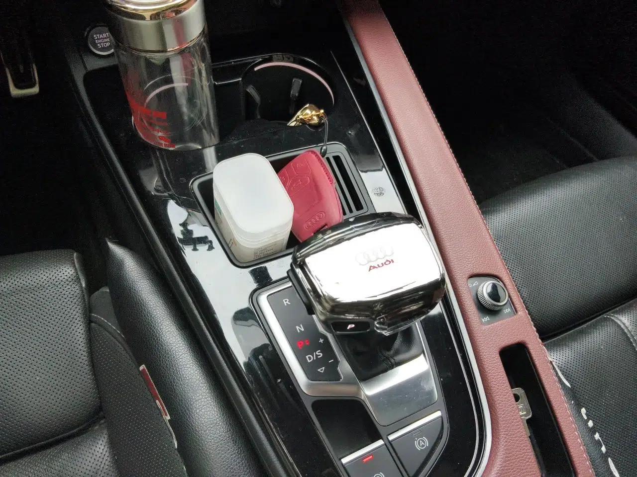 Audi A4L 2020 40 TFSI Luxury Dynamic Model — миниатюра 14