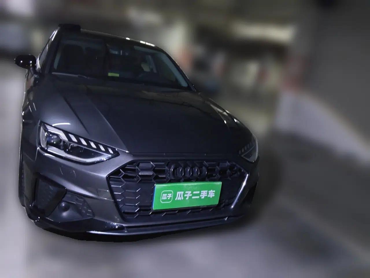 Audi A4L 2022 40 TFSI Luxury Dynamic Model — миниатюра 2